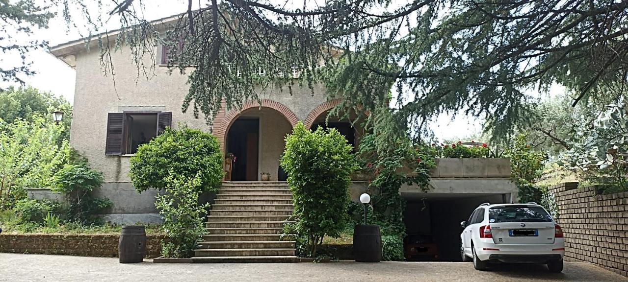 La Campagna Di Rosy Apartment Genzano di Roma Bagian luar foto